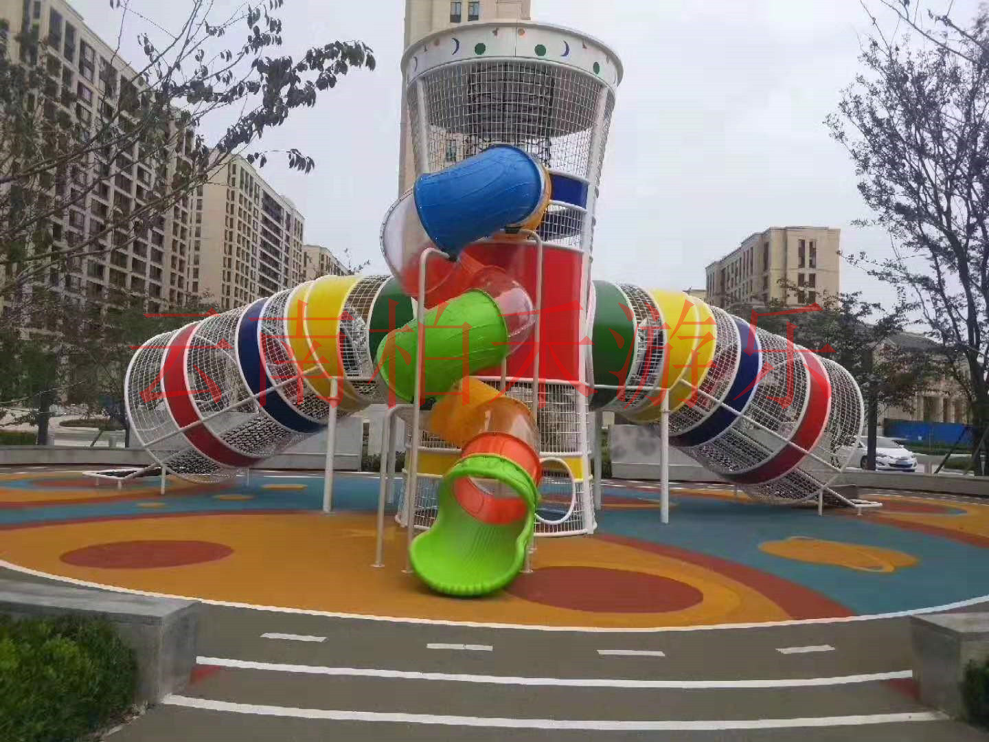 大型非标游乐